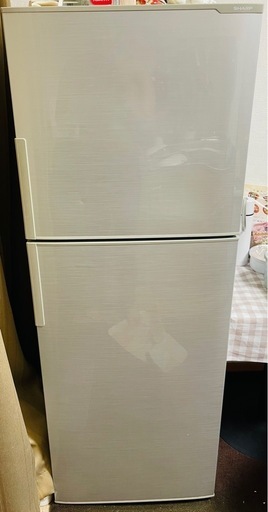 SHARP　2ドア冷蔵庫　SJ-D23C-S　2018年製　225L