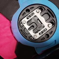 サロモン　ホログラム　Mサイズの画像