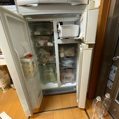 シャープ　冷凍庫　9/17午後引き取り限定の画像