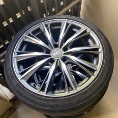 ホイールタイヤ4本セット. 225/40zr18の画像