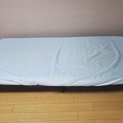 受け渡し者決定済　シングルベッドフレーム　マットレス付　すのこベッド　