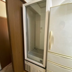 ホシザキリーチイン冷蔵ショーケース