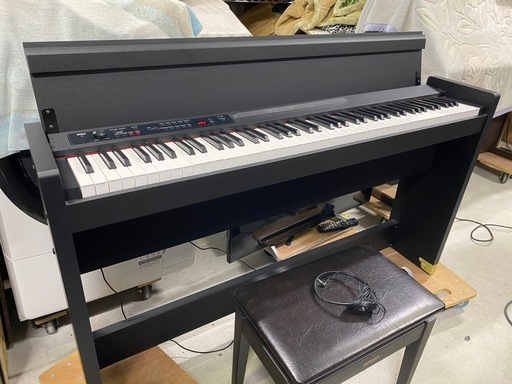 お薦め品‼️美品‼️コンパクト‼️ピアノタッチ‼️KORG電子ピアノLP-380 2020年