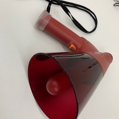 値下げ❣️ほぼ新品美品❣️防滴メガホン6Wサイレン音付き取説付きの画像