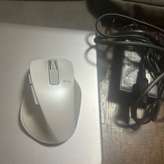 ケース、マウス付きノートパソコンDynabookの画像