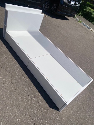 D アース 美原店　ニトリ　カイト シングルベット　コンセント付きフレームのみ