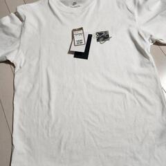 新品) ナイキ　Tシャツ値下げ