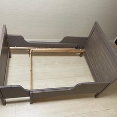 IKEA子供用ベッド＆伸長式ベッドの画像
