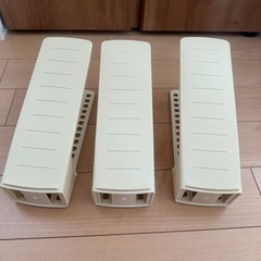靴収納　画像は3つですが、4つも可の画像