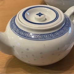 中国料理の食器セットの画像