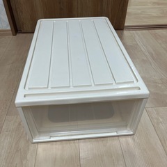 透明収納ケース