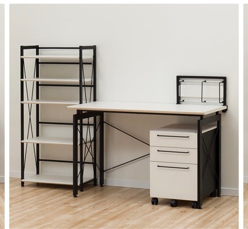 ニトリデスクワゴンシェルフセット