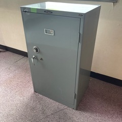 古い金庫