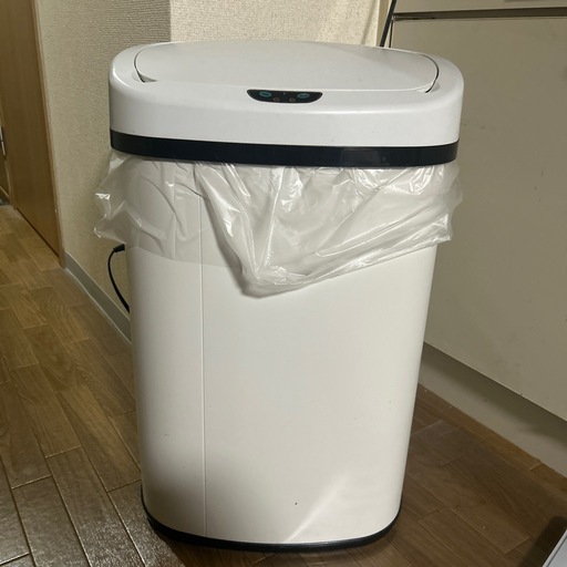 自動開閉ゴミ箱