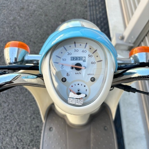 2912.お洒落可愛い スクーピー バッテリー、シート、ミラー新品 千葉県