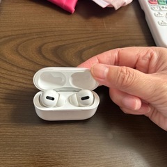 AirPod 片耳だけの画像