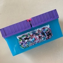    仮面ライダーリバイス