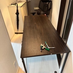 140cm✖️60cmのデスク