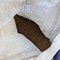 園芸用土、畑の土(ガーデニングに使っていた土)無料で差し上げますの画像