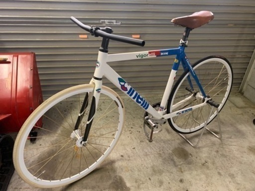 チネリビゴレッリ　ピスタ