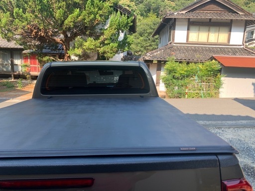 ハイラックストノカバー