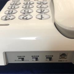 シンプルフォン（有線電話）　お年寄りにも使いやすい。の画像