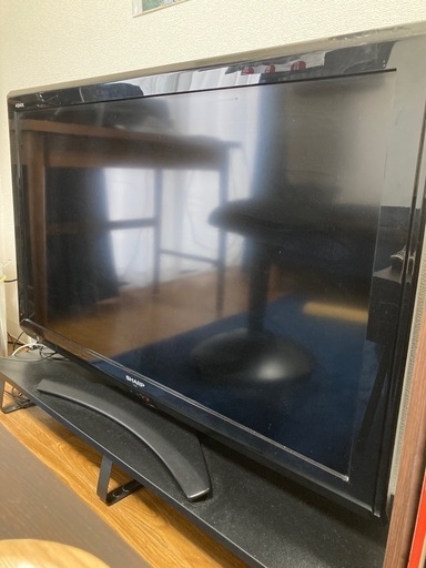 テレビ（40インチ）＆テレビ台