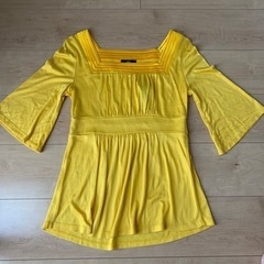 【新品】レディース　トップス