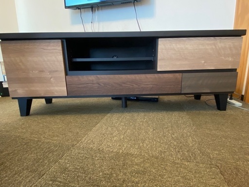 値下げしました！\nテレビボード美品