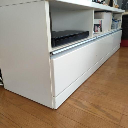 テレビ台