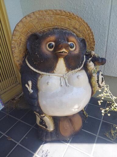 たぬきの置物