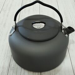 【商談中】『未使用品』キャプテンスタッグ(CAPTAIN STAG)/アルミキャンピングケットル 1.3L/ UH-4102/ケトル/キャンプ/アウトドア/C0DW0112の画像