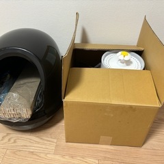【早めに渡したい！】 猫用トイレ＋ウェットフード＋猫砂＋自動給水器などの画像