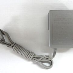 Nintendo 3DSLL 本体 ピンク×ホワイト SPR-001 初期化/動作確認済 充電アダプタ付き 任天堂 ニンテンドー 札幌市 中央区 南12条の画像