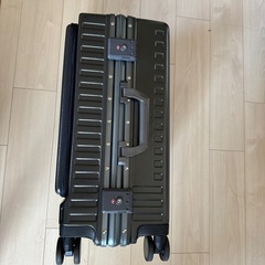 45L 機内持ち込み可スーツケースの画像