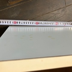 吊り戸棚　収納ボックスの画像