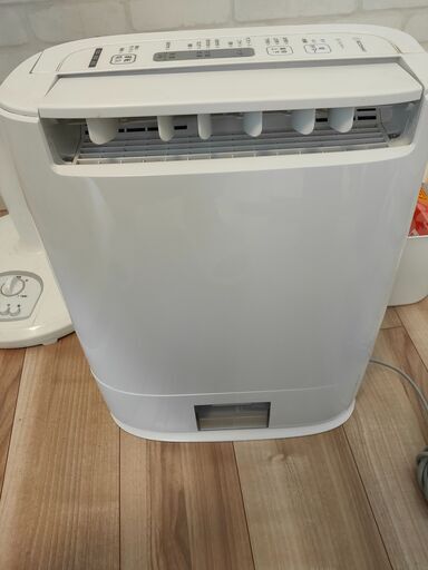 パナソニック 衣類乾燥除湿機　F-YZTX60　20年製