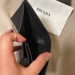  【お取引中】プラダ サフィアーノタブ 折り財布 黒の画像