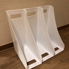 収納スタンドA4