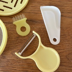 ベビー用品　離乳食セットの画像