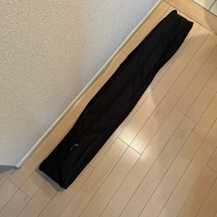 プロジェクタースクリーン