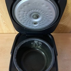 ⭐️アイリスオーヤマジャー炊飯器⭐️ ⭐️RC-MA30AZ-B⭐️の画像