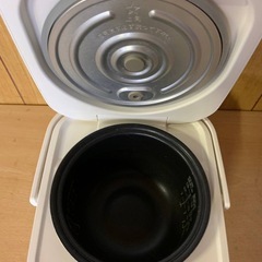 ⭐️ハイアールマイコンジャー炊飯器⭐️ ⭐️JJ-M30B⭐️の画像