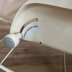 コンビ　プルメア　ベビーチェア　リクライニングチェア　の画像