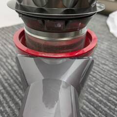 ダイソン掃除機　dyson V8 Fluffy　の画像