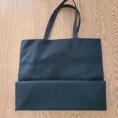 黒のバック　未使用、日本製の画像