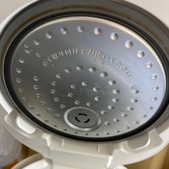 【お取引決定しました】アイリスオーヤマ炊飯器5、5合炊きの画像