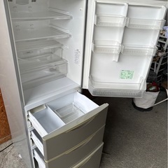 I0506  0円　お持ち帰り限定品    サンヨー 冷蔵庫 4ドア 2006年 357Lの画像