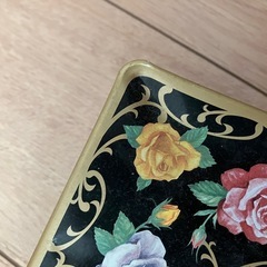 ANNASUI ティッシュケース　缶の画像