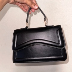 ストラップ付きショルダーバッグ - 新品未使用